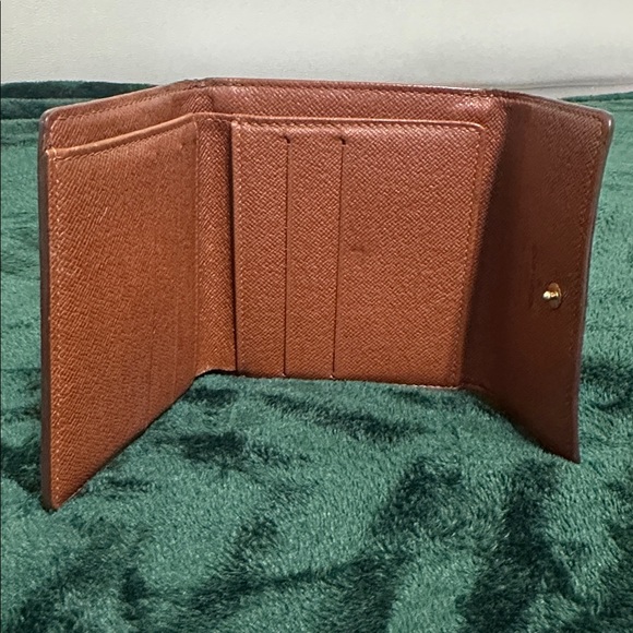 Louis Vuitton Monogram Compact Trifold Wallet - Picture 8 of 12